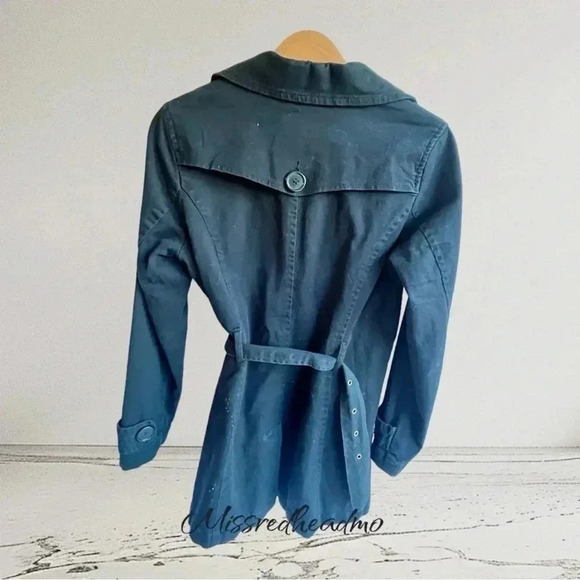 forever Trench Coat - Medium - Picture 4 of 5